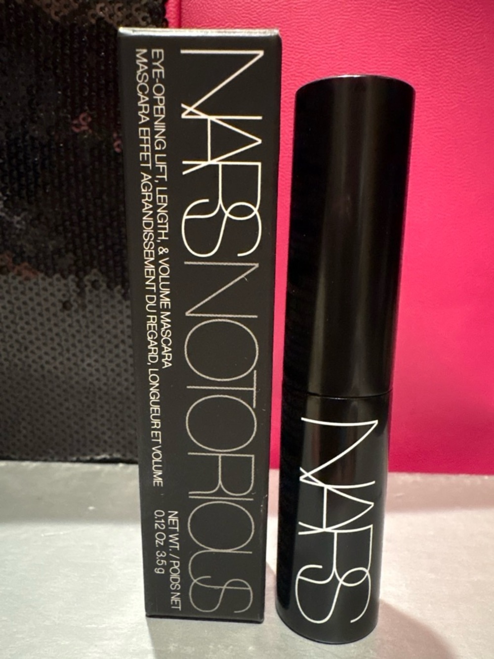 NARS Notorious Mascara in Black with Pink Accent